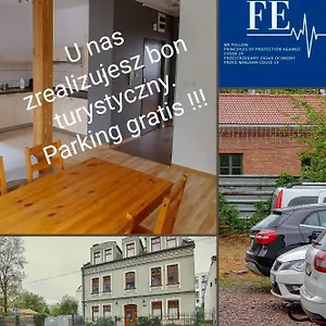  Hostal 999 Aparthostel Polonia