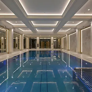 Hotel Saski Curio Collection By Hilton *****